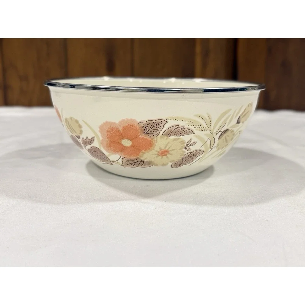 Vintage Enamelware Nesting Mixing Bowls Set 3 Orange Floral 70s Farmhouse